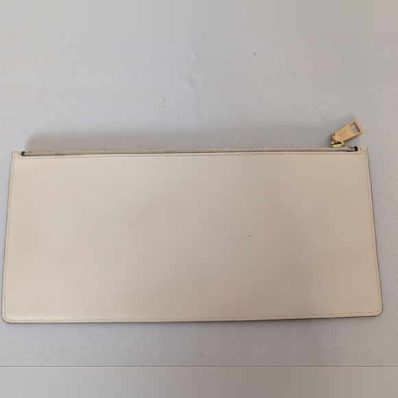 Coach Cream Pouch Clutch EUC - Picture 4 of 7